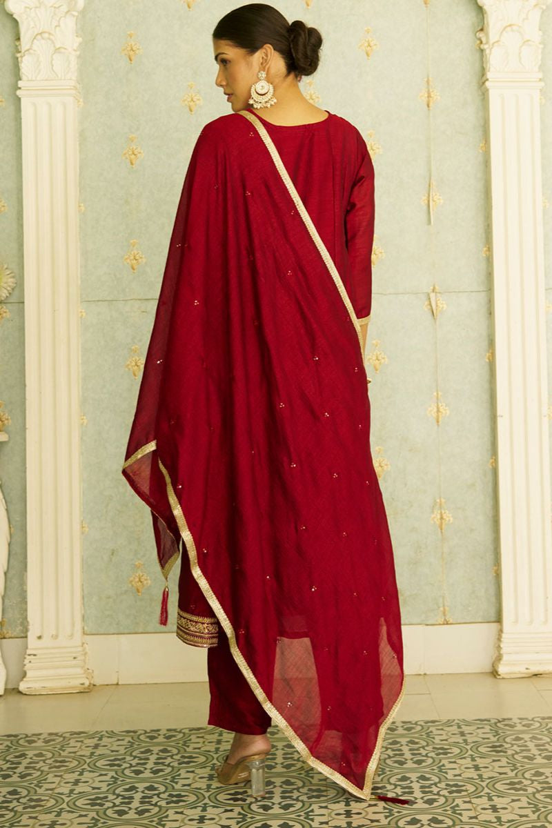 Maroon Mesmerizing Art Silk Salwar Kameez SFROY543103R