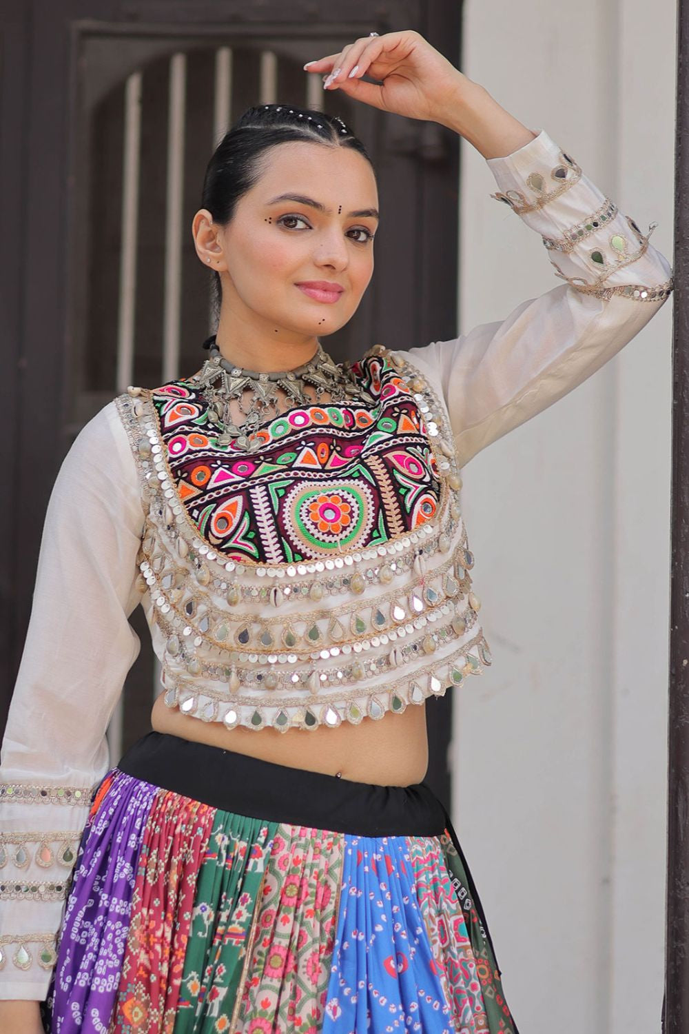 White Silk Navratri Chaniya Choli SFROY555901R