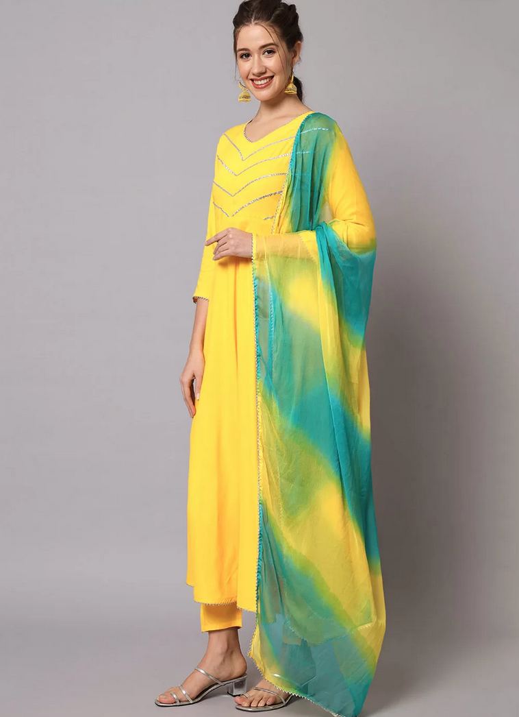 Yellow Muslin Rayon Readymade Salwar Suit SFSR273348