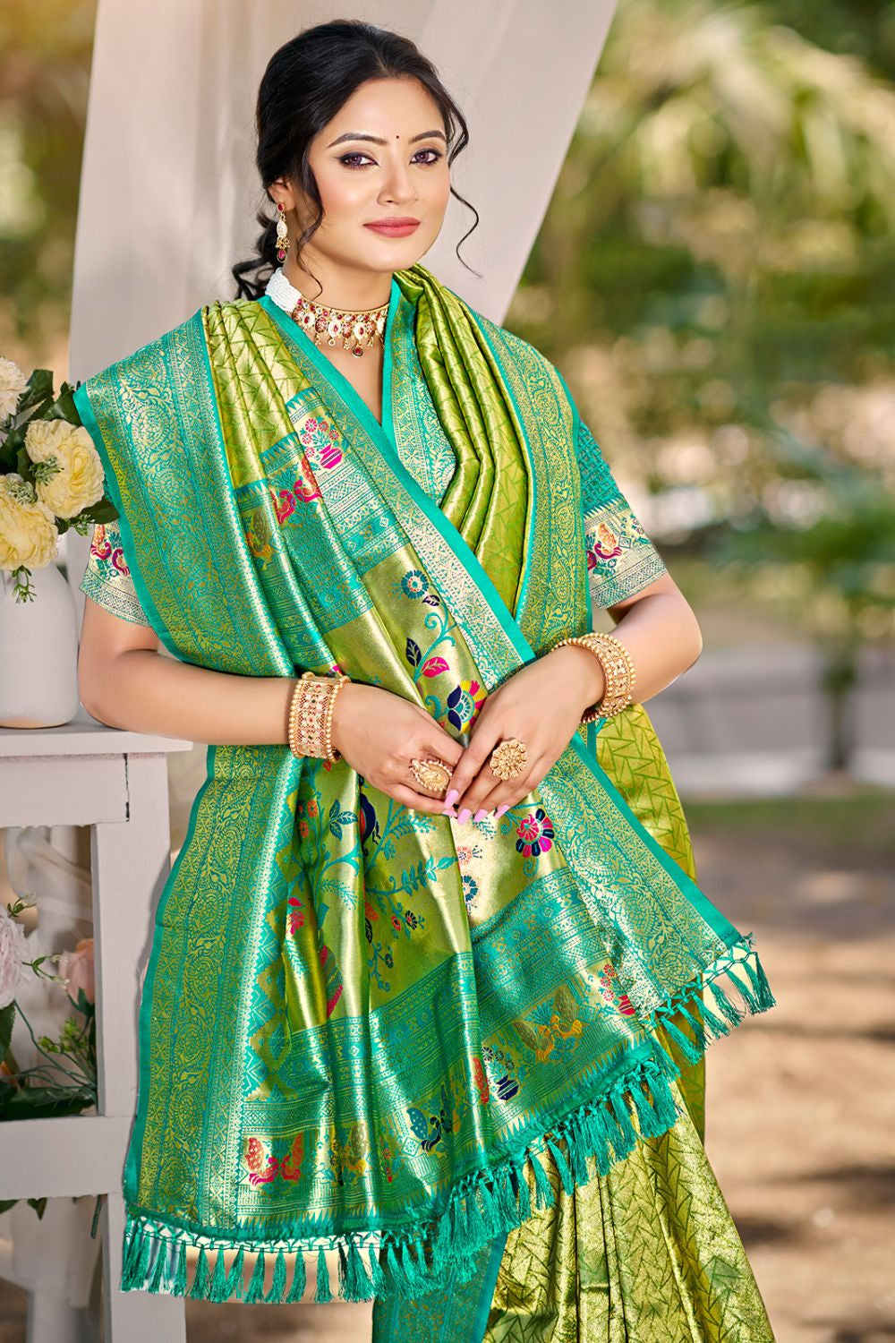 Green Kanjivaram Silk Wedding Sarees With Blouse  SFSGM119002