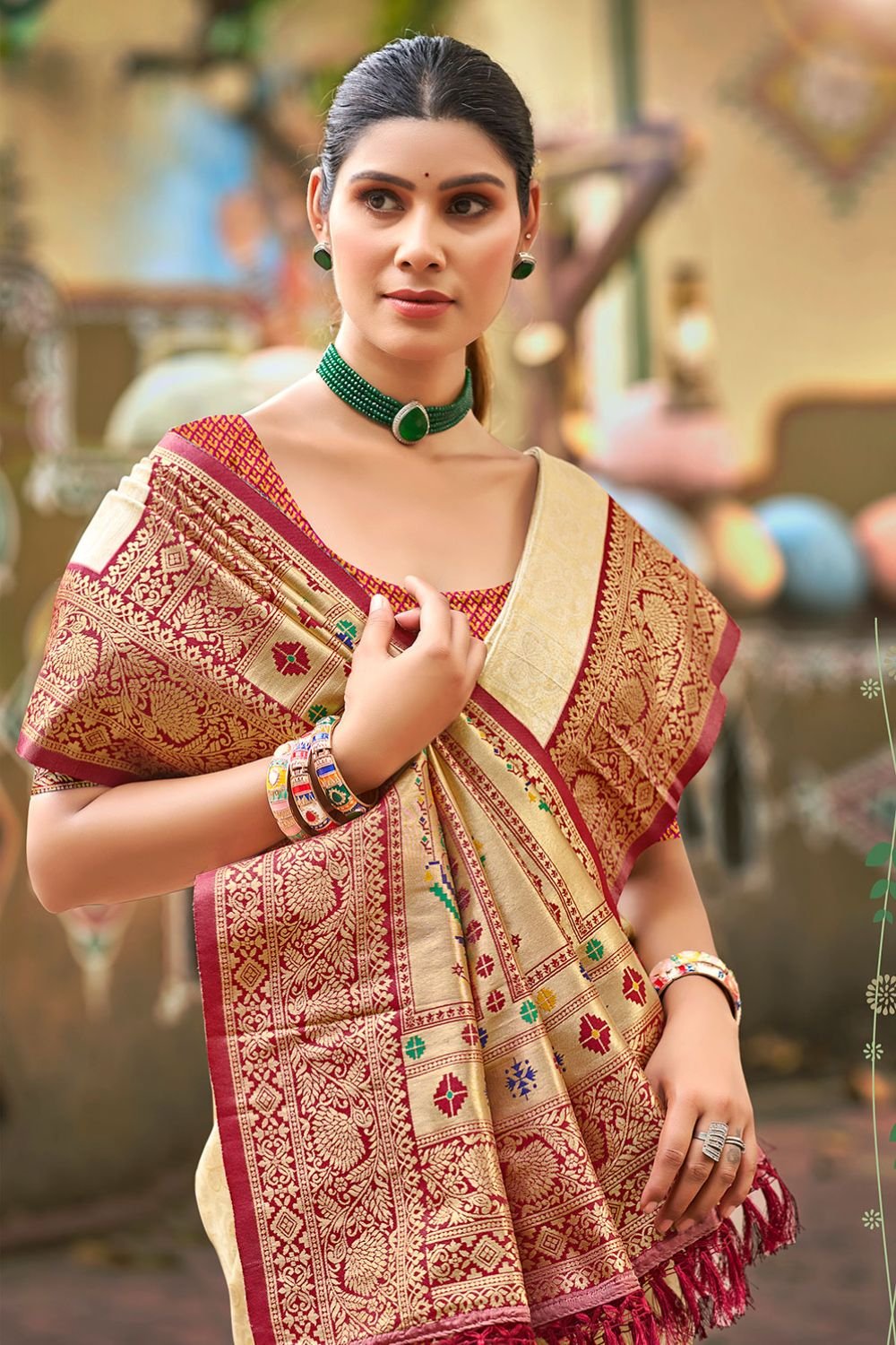 Beige Wedding Engagement Silk Saree With Blouse SFSGM119304