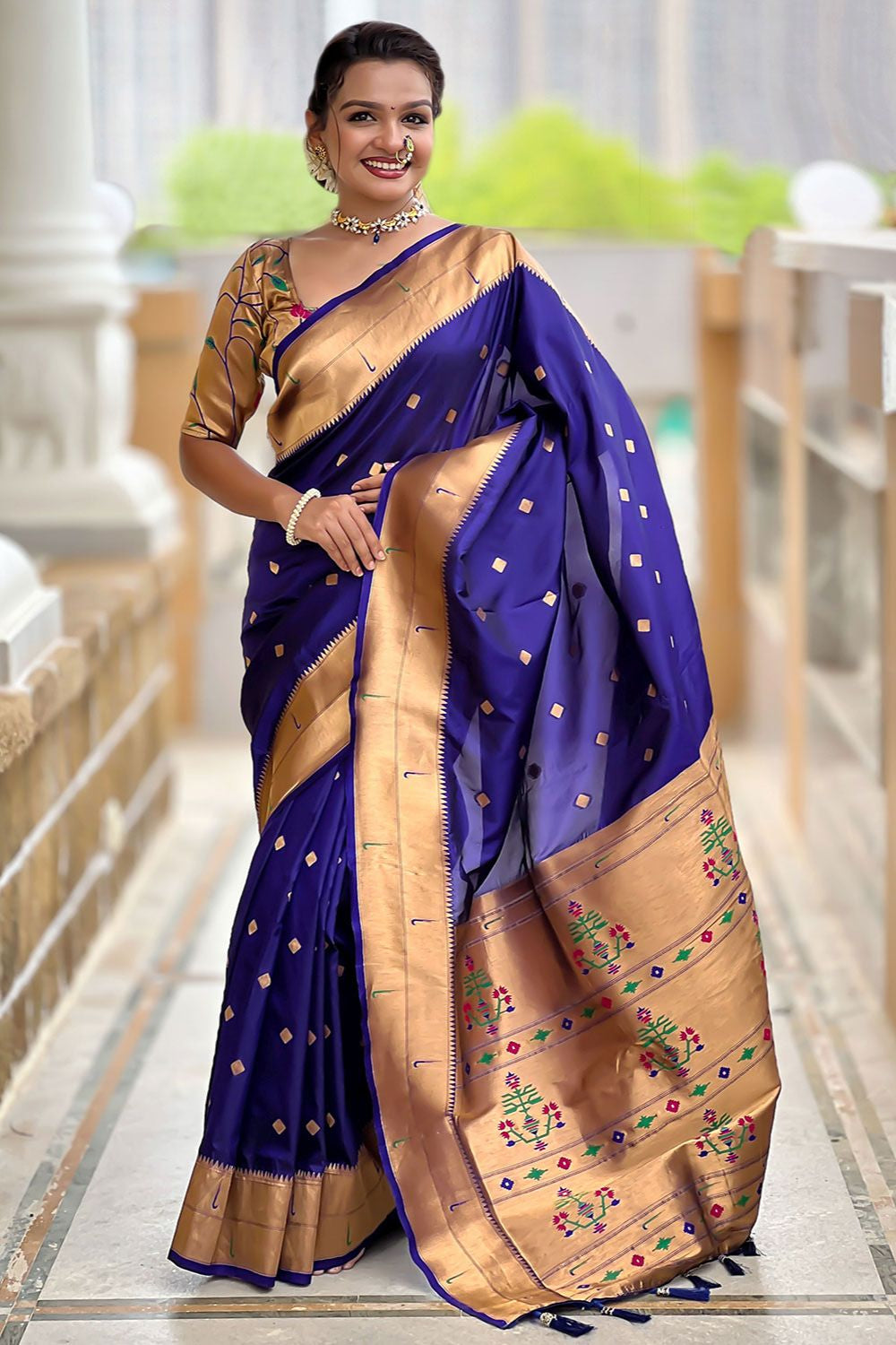 Blue Sleek Paithani Silk Saree With Blouse SFPRF251309
