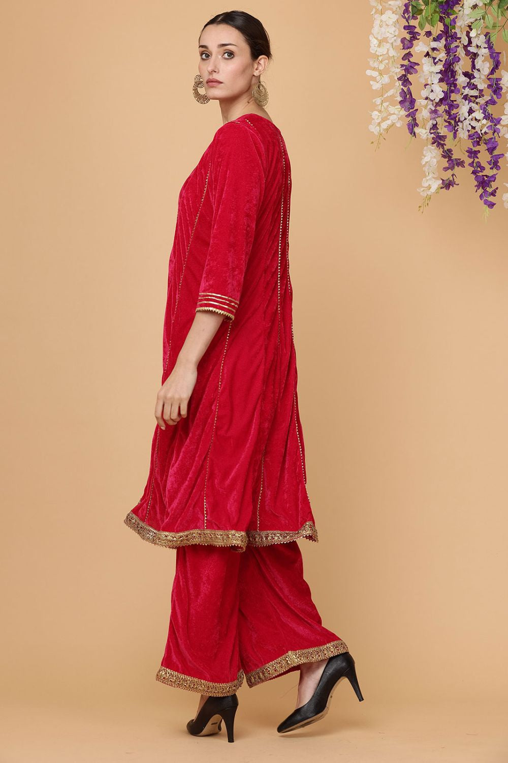 Pink Velvet Readymade Palazzo Salwar Kameez Suit SFJBNF1813R