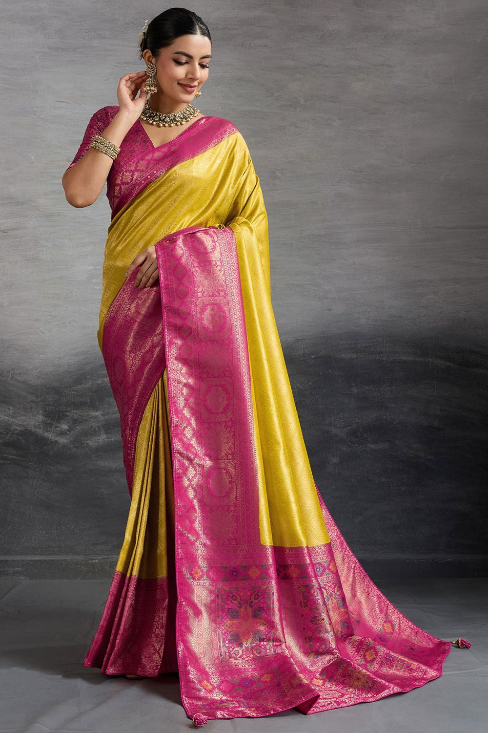 Yellow Wedding Party Weaving Silk Saree SFSJDN30504