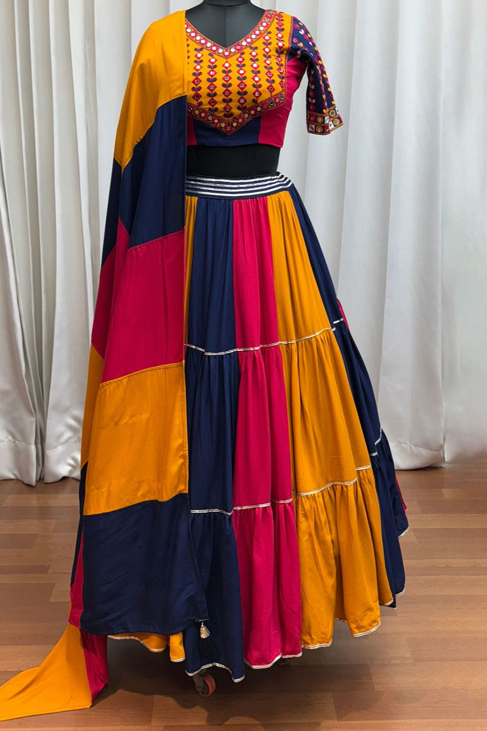 Red Cotton Navratri Chaniya Choli SFKHU20404