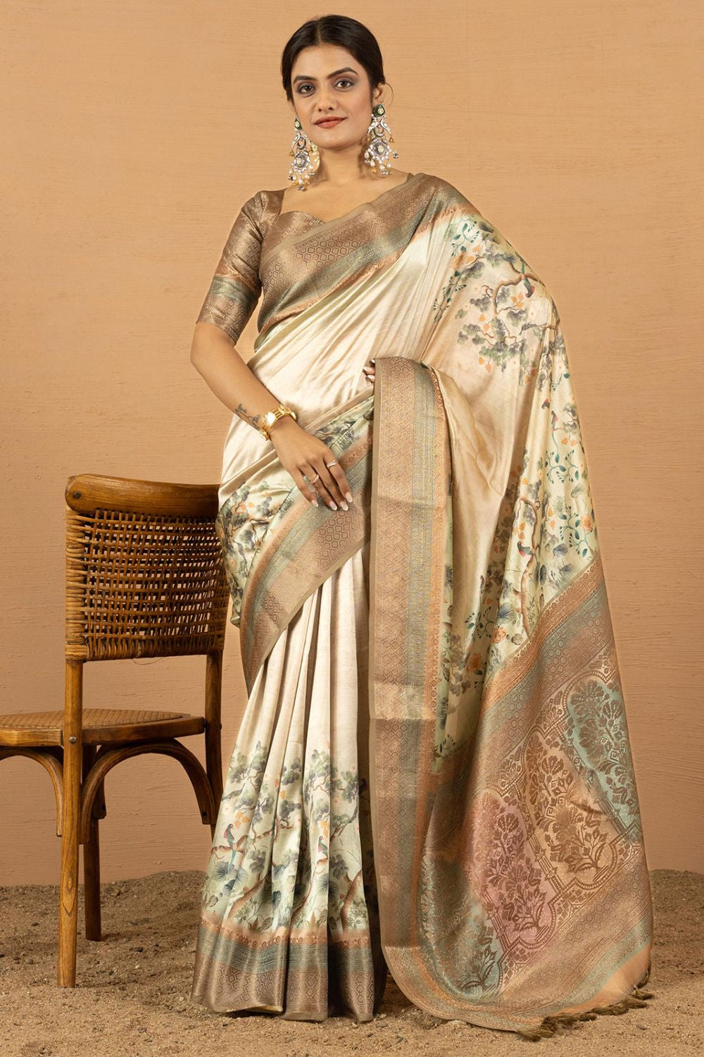 Green Jacquard Silk Sarees For Partywear SFSDR1704