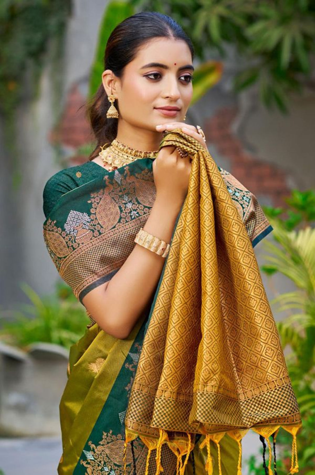 Green Silk Sarees - SFSGM124303