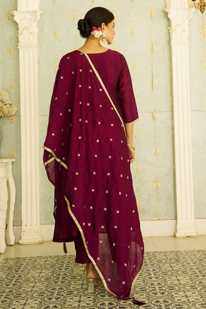 Burgundy Mesmerizing Art Silk Salwar Kameez SFROY543102R