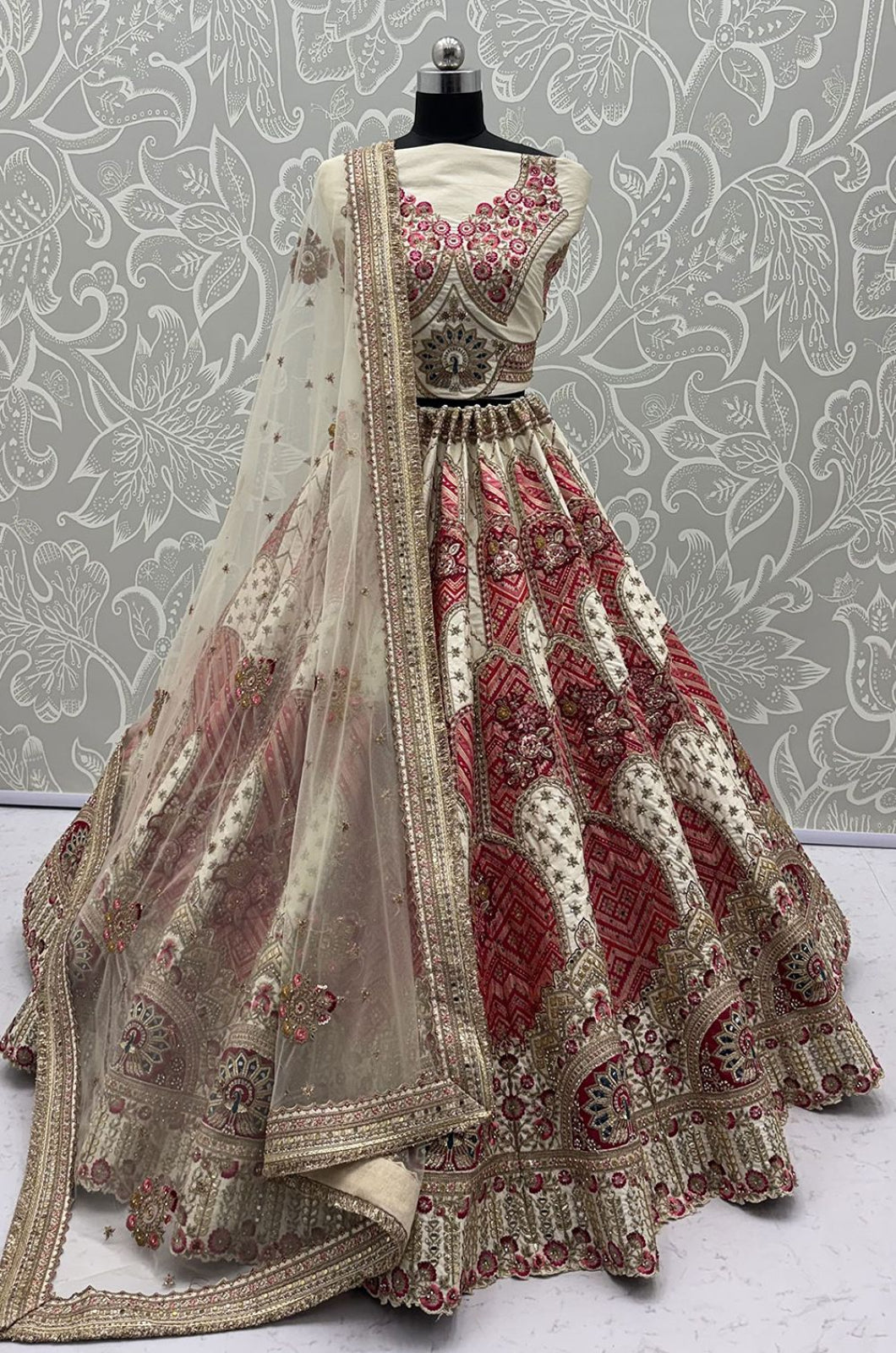 White Silk Lehenga Choli - SFANJ3466