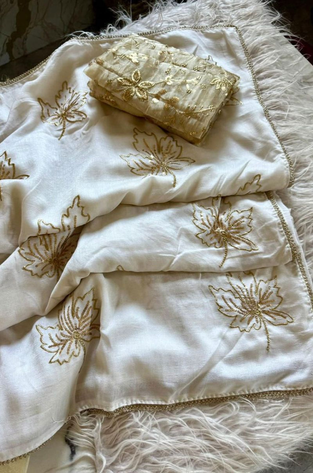 Off White Silk Sarees - SFPRF280203