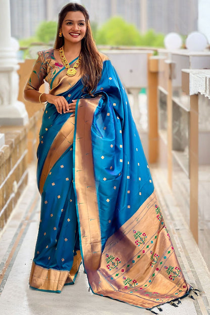 Blue Sleek Paithani Silk Saree With Blouse  SFPRF251302