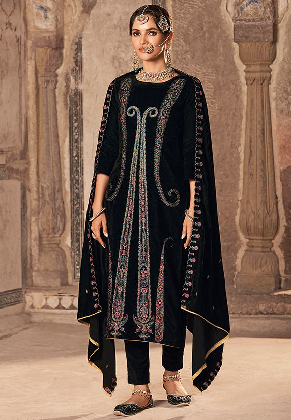 Black Plus Size Velvet Salwar Kameez With Zari Work SFSTL29601