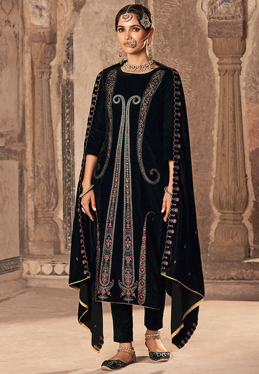Black Plus Size Velvet Salwar Kameez With Zari Work SFSTL29601
