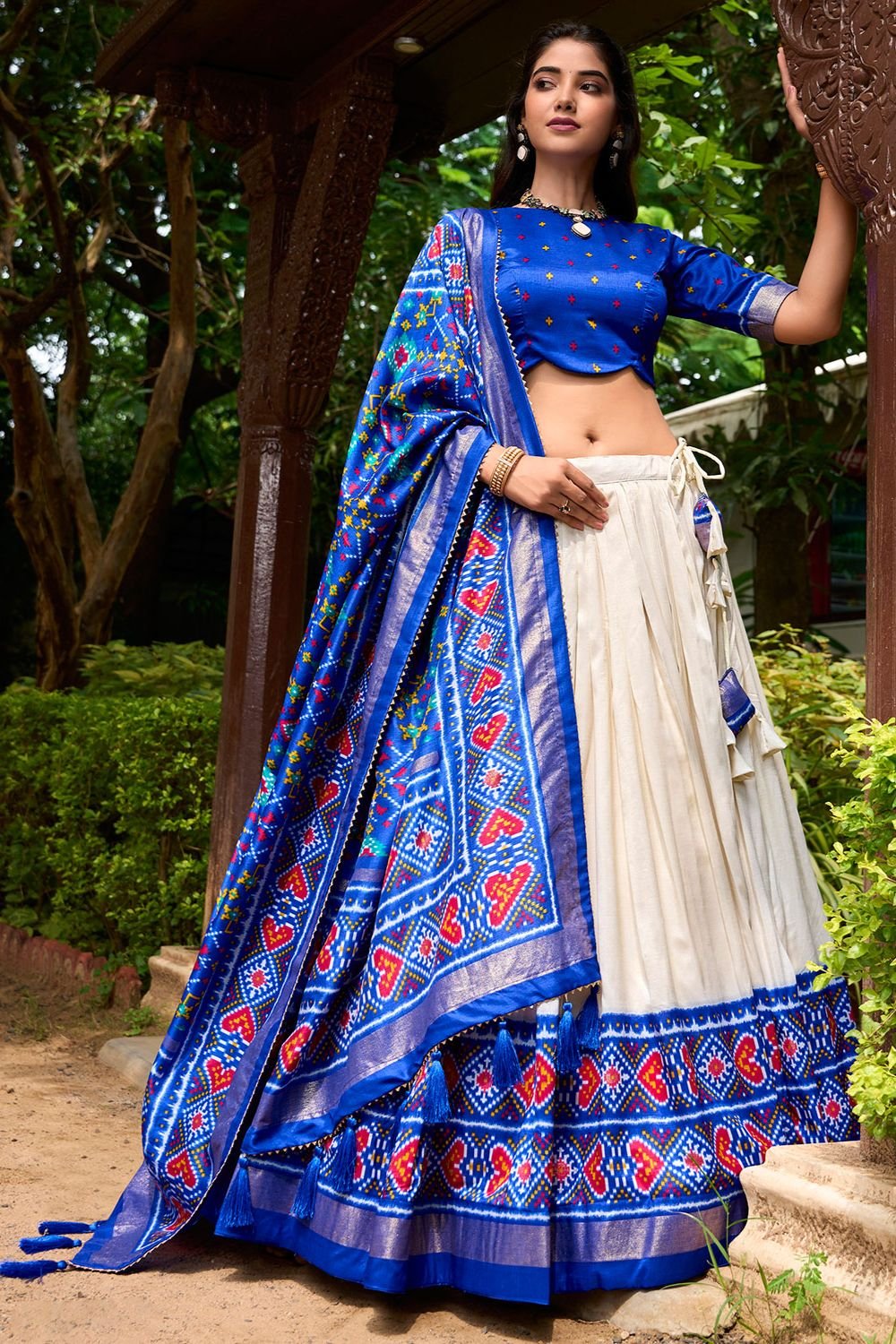 Cream Tussar Silk Navratri Lehenga Choli SFROY536603