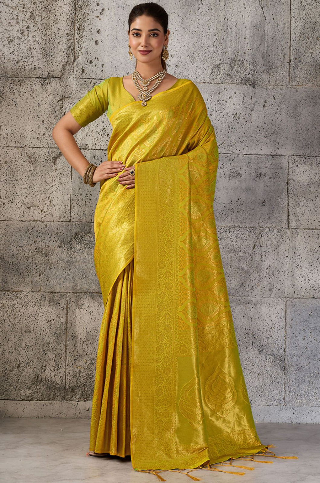 Green Kanjivaram Sarees - SFAST21501