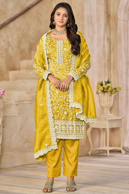 Yellow Organza Plus Size Sangeet Salwar Kameez SFDFS35501