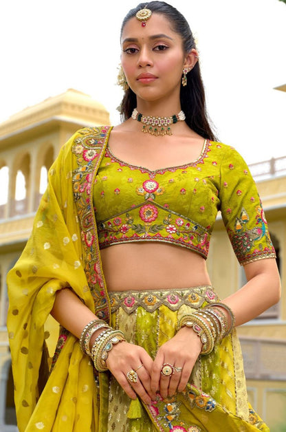 Green Silk Bridal Wedding Lehenga Choli SFSA507907