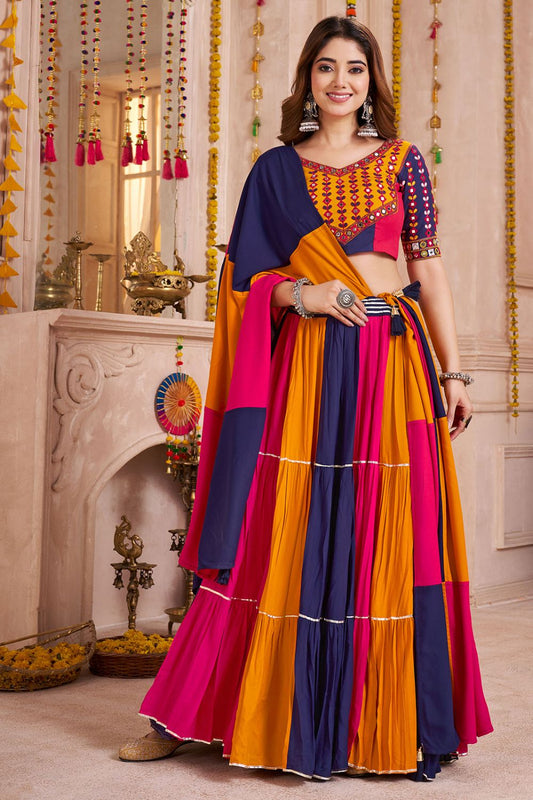 Red Cotton Navratri Chaniya Choli  SFKHU20404