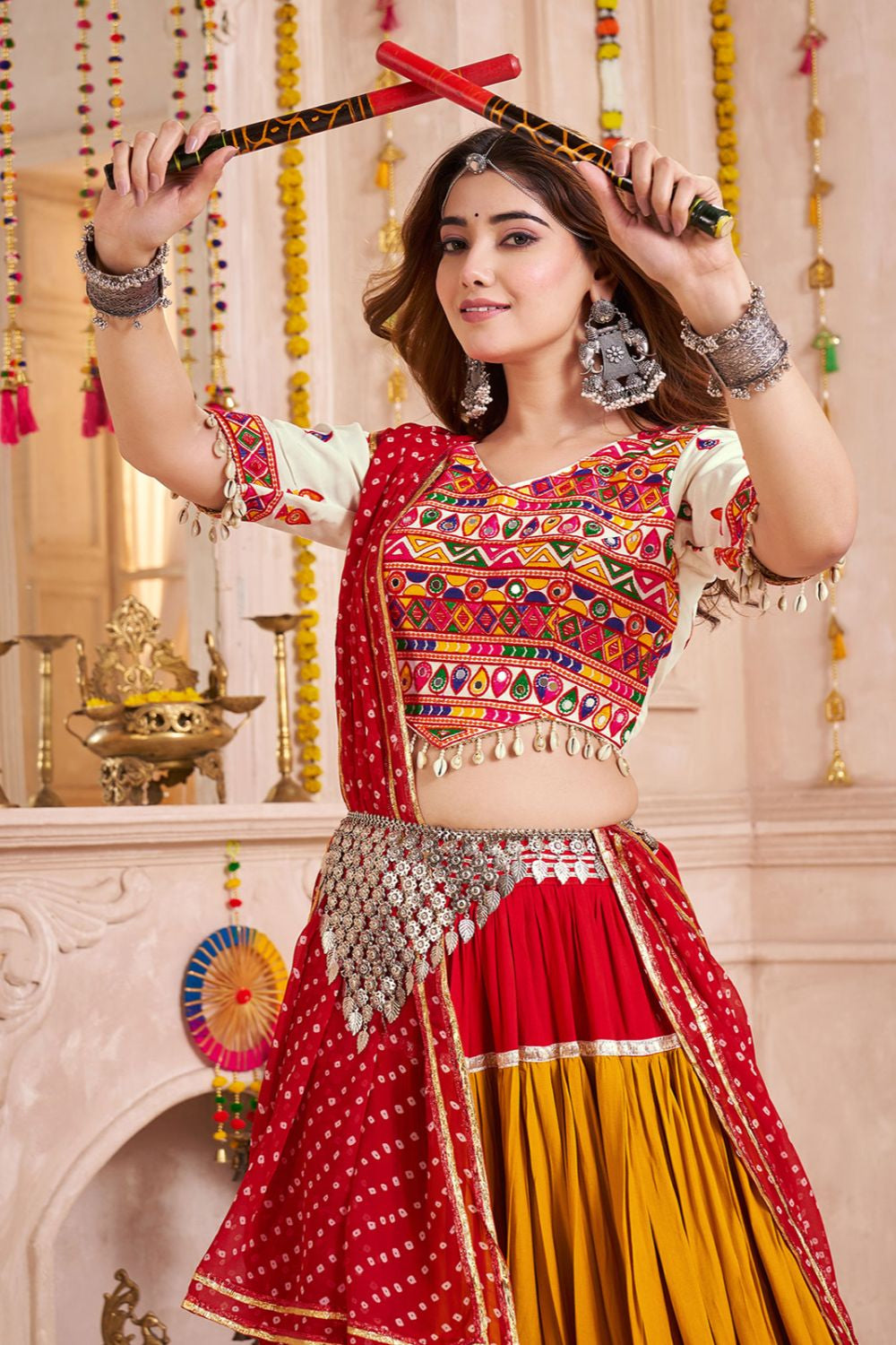 White Cotton Chaniya Cholis - SFKHU20603