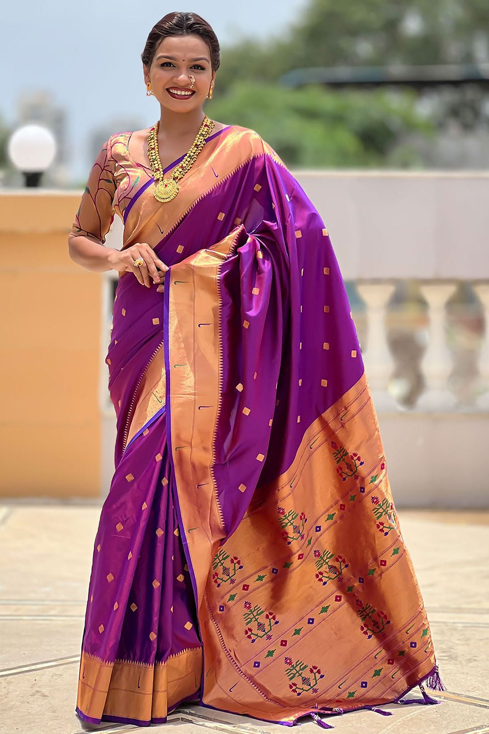 Purple  Sleek Paithani Silk Saree With Blouse  SFPRF251306