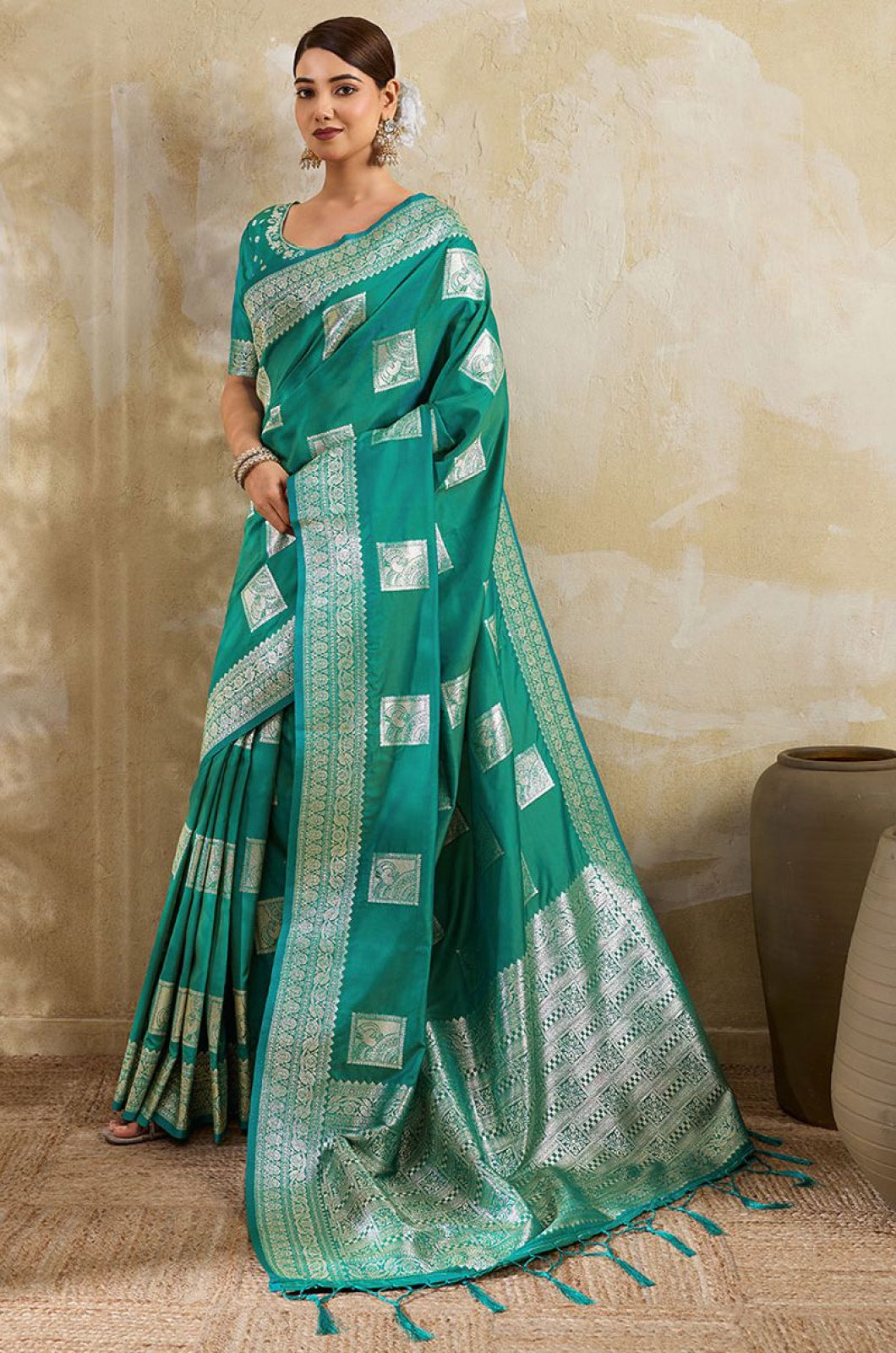 Green Silk Sarees - SFAST20903