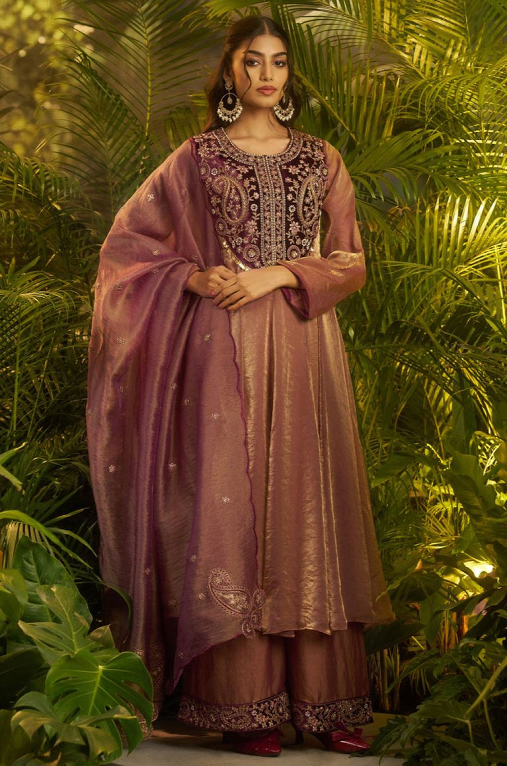 Golden Organza Salwar Kameez - SFSA565905R