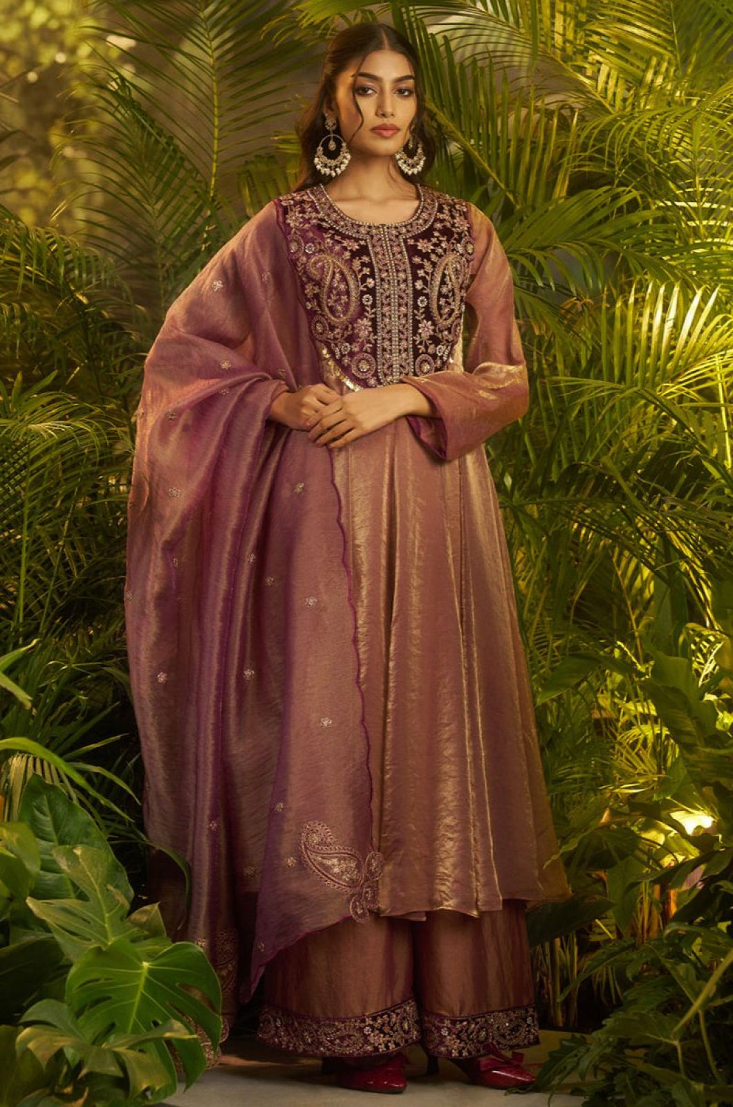 Golden Organza Salwar Kameez - SFSA565905R