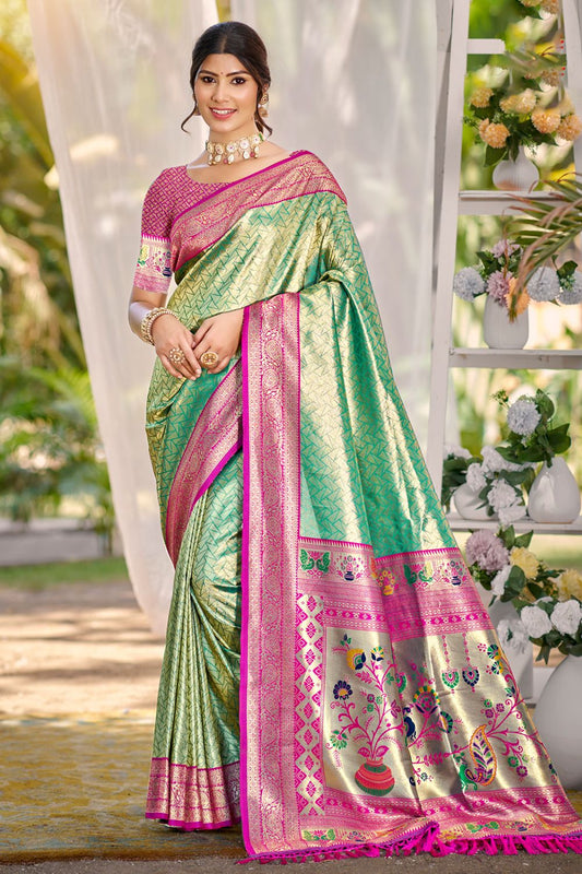 Green Kanjivaram Silk Wedding Sarees With Blouse  SFSGM119004