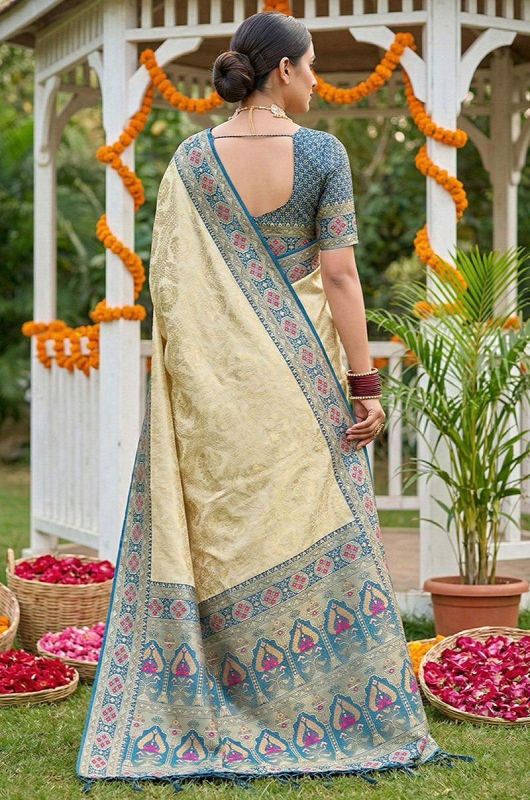Cream Silk Sarees - SFAST21405