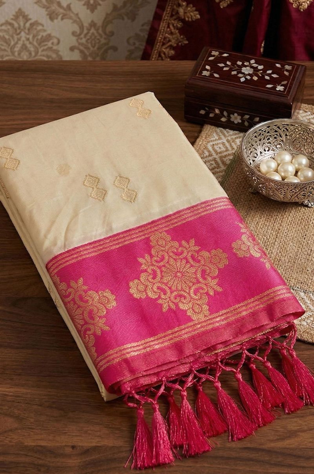 Cream Silk Sarees - SFAST22406