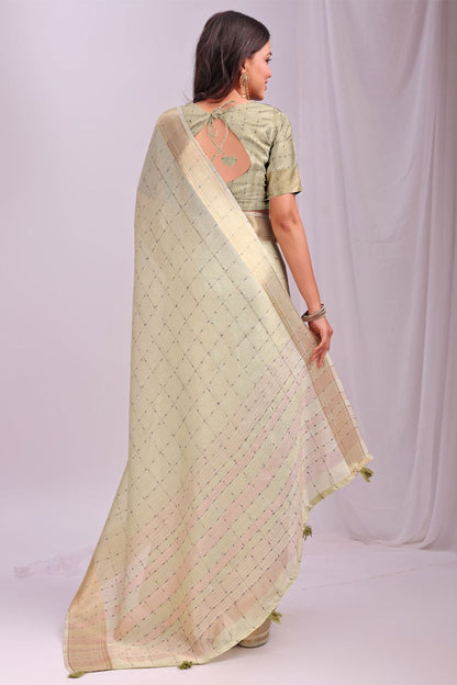 Green Sleek Organza Casual Sarees With Blouse SFAST11602