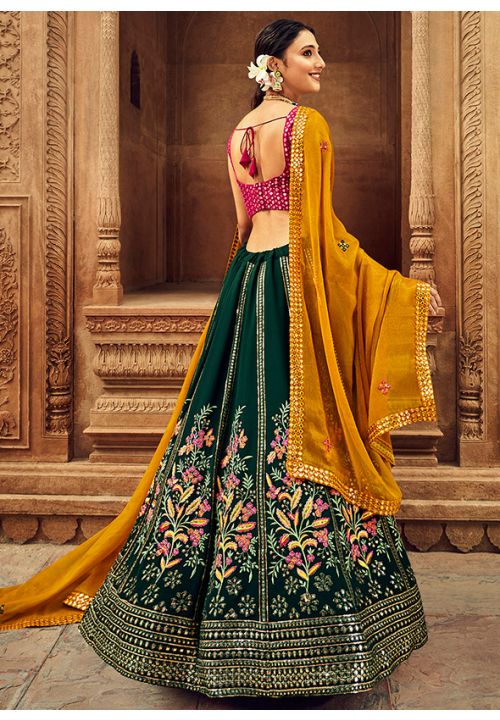 Buy Anjana Bohra Green Banarasi Zardozi Embroidered Lehenga Set Online |  Aza Fashions
